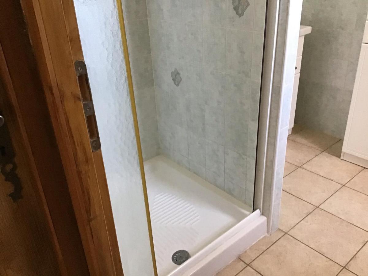 Gite Les Oliviers 10 Pers Piscine Au Calme 4 Etoiles Saint-Laurent-la-Vernede Ngoại thất bức ảnh